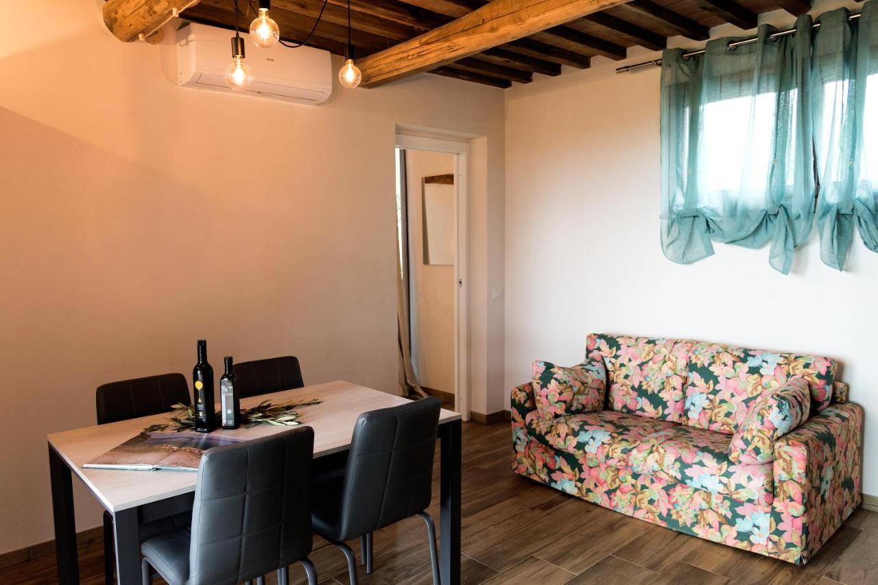 מליאנו אין טוסקנה Agriturismo L'Aquilone מראה חיצוני תמונה