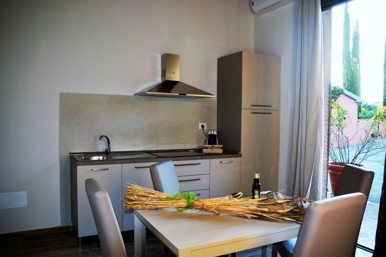 מליאנו אין טוסקנה Agriturismo L'Aquilone מראה חיצוני תמונה